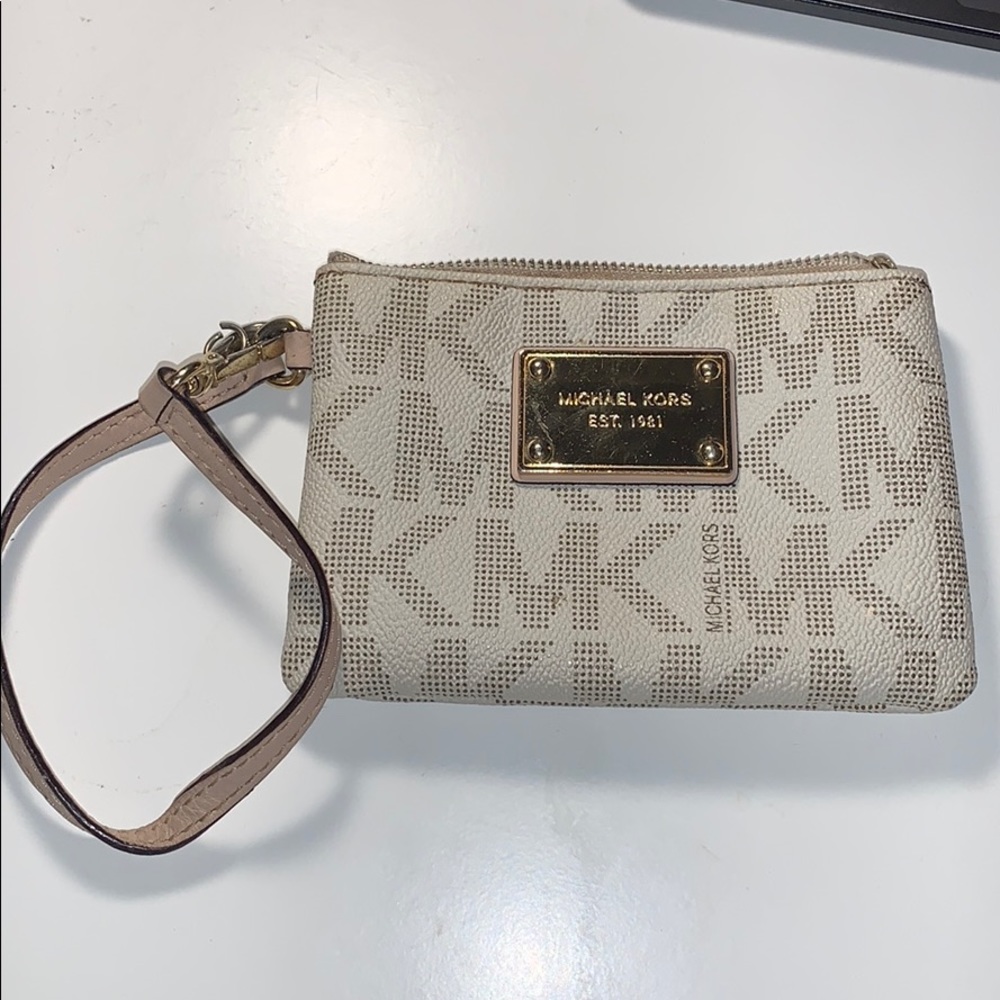 ✰ Michael Kors